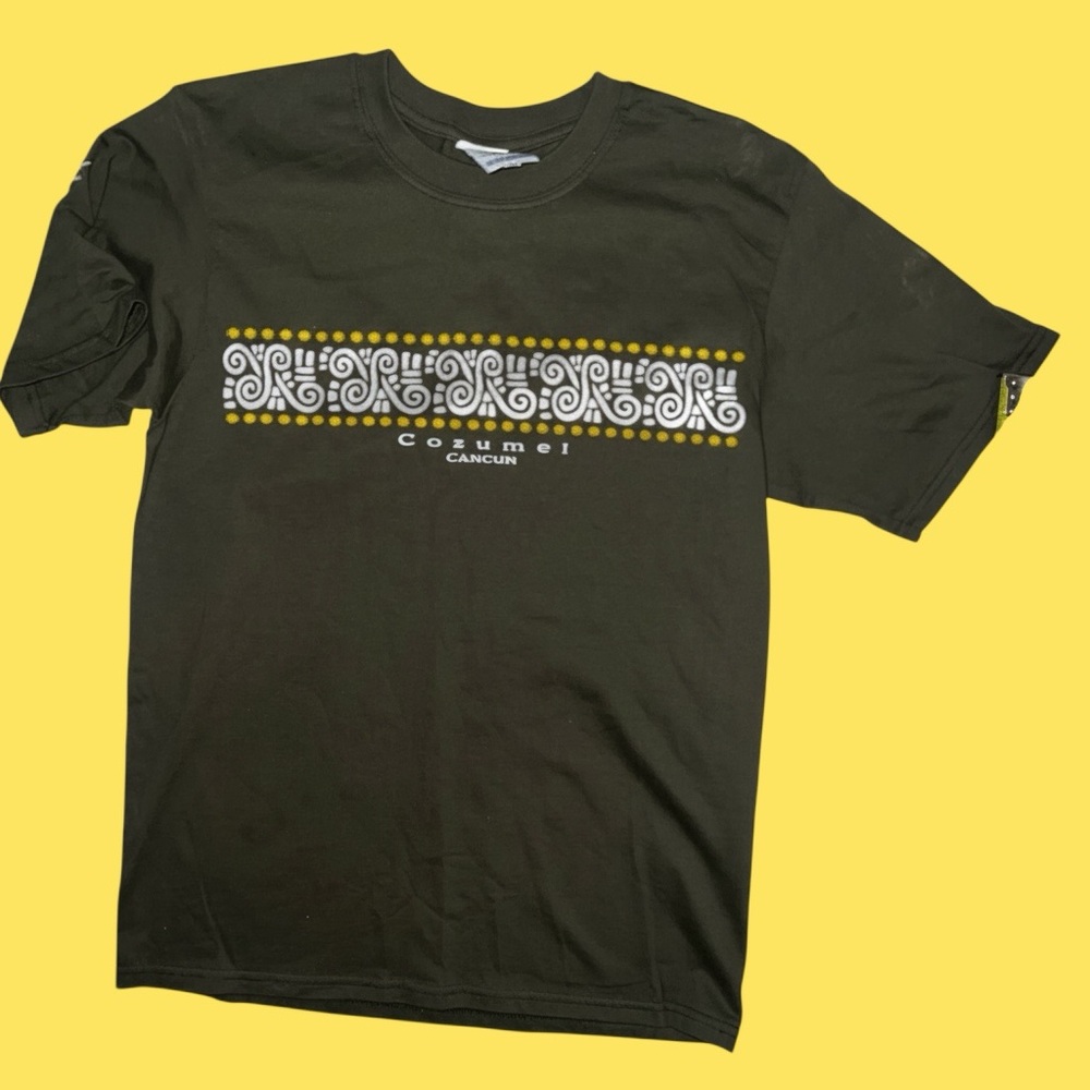 ULTRAMAR| Cozumel Mexico short sleeve crew neck tee MED